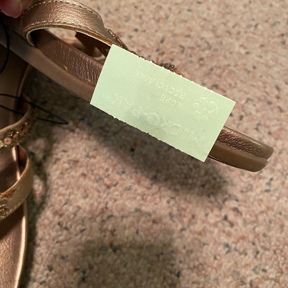 NEW! Kenneth Cole Reaction Jewel 2 Sandal Rose Gold - Picture 7 of 10